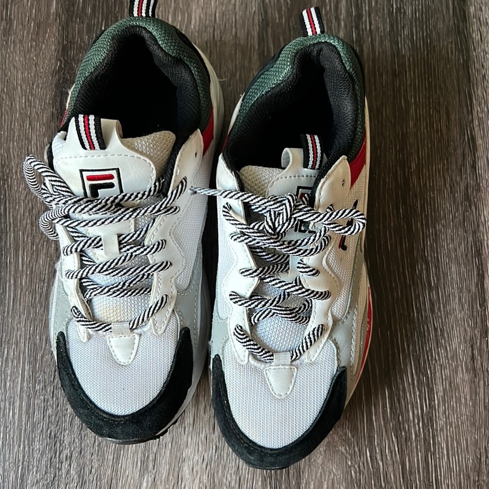 Fils shoes